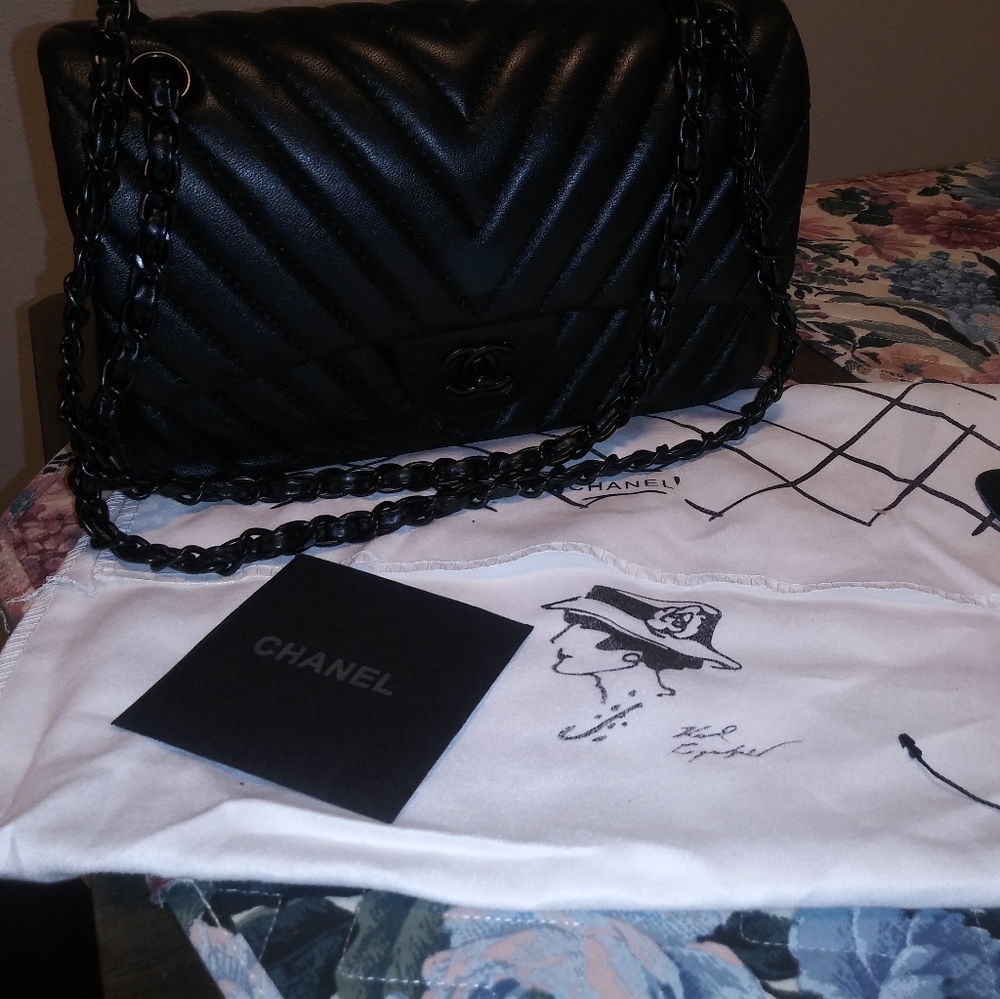 Treasure Chest - Picture 3 of 4